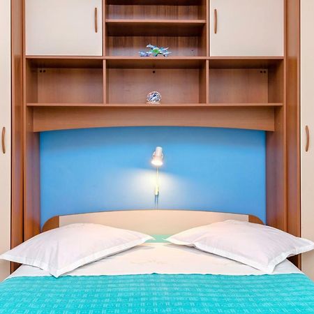 Apartments Ana Buratovic Стари Град Экстерьер фото